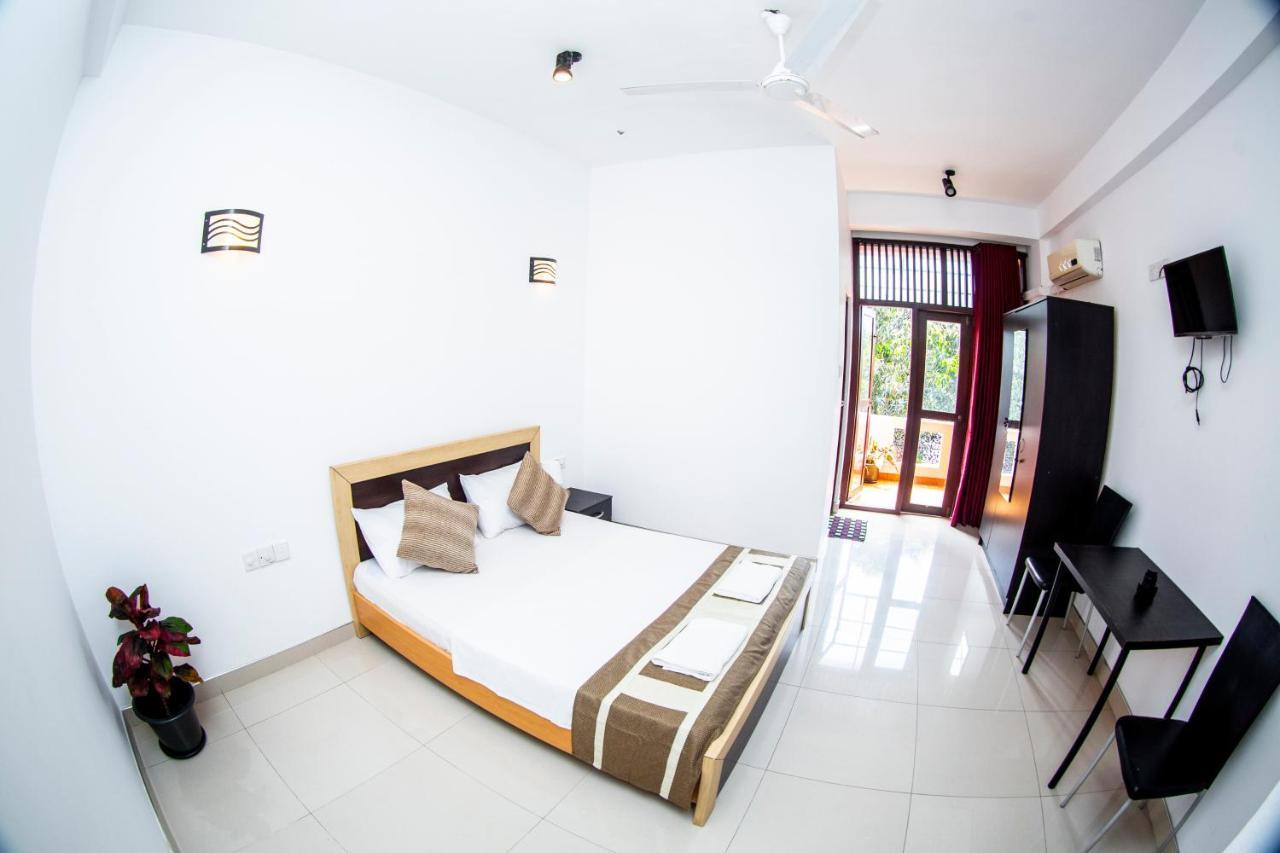 Anthuan Residence Negombo Exterior foto