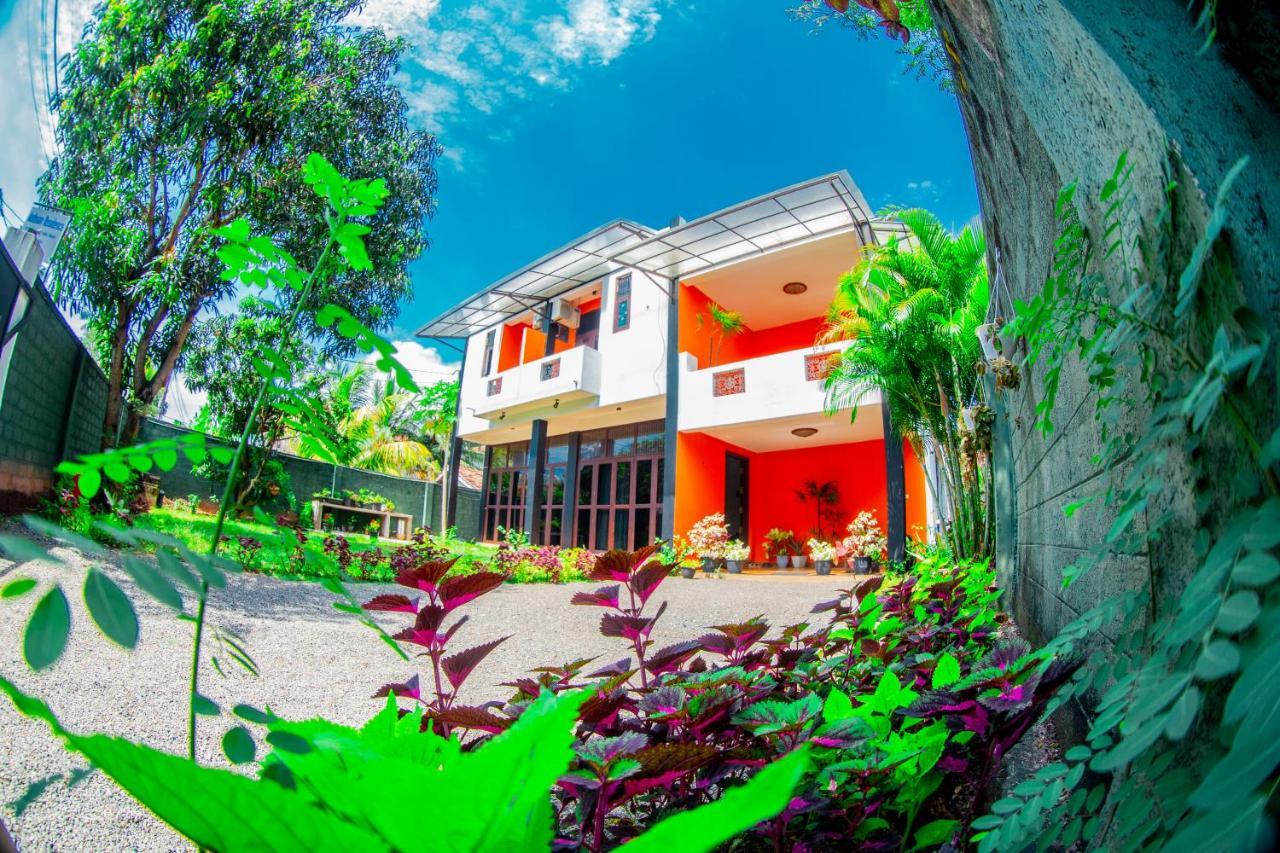 Anthuan Residence Negombo Exterior foto